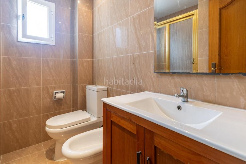 Foto 5d7d200b-87d5-460b-92d5-63c549089579. Apartament amb aparcament piscina a El Perellonet Valencia