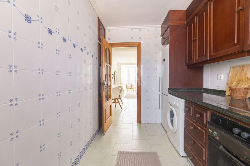 Foto e551b7b1-840d-487e-9b73-dc8ebec25bae. Apartament amb aparcament piscina a El Perellonet Valencia