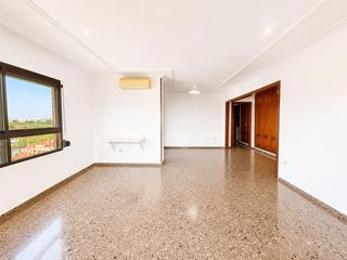 Rent Flat  Calle alginet. Vivienda en venta en terramelar!!!