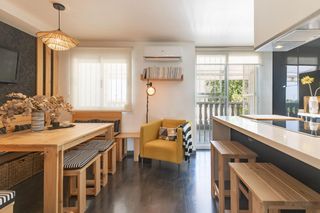 Semi detached house  Mestre serrano. Hay viviendas que ofrecen espacio. y hay viviendas que ofrecen u