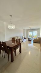 Lloguer Pis  Calle fenoll. Vivienda en alquiler