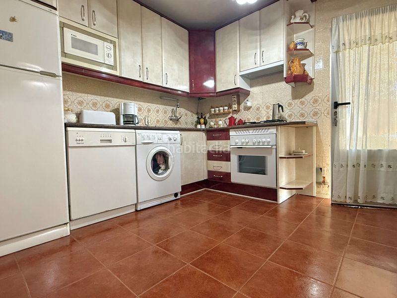 Foto 414508ee-5477-4187-a364-e810e9df1e85. Xalet amb xemeneia calefacció aparcament a Estremera