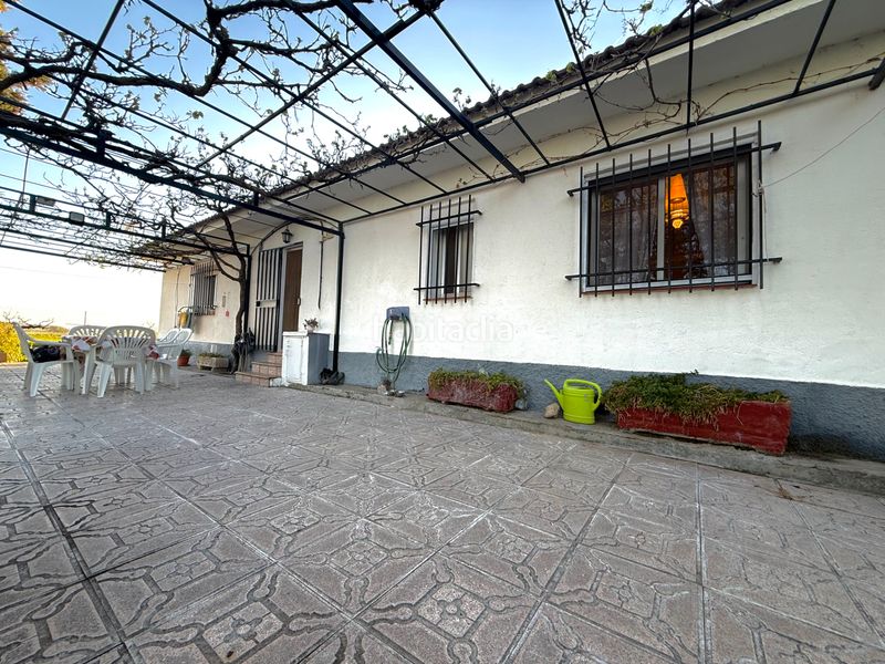 Foto 5983f080-ce47-4acc-9332-50a893caeecb. Xalet amb xemeneia calefacció aparcament a Estremera