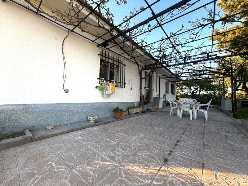 Foto f3411489-078b-42d9-a130-e2aa2a0ba8c0. Xalet amb xemeneia calefacció aparcament a Estremera