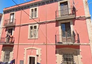 Flat in Carrer sant pere 2. Piso en roda de ter