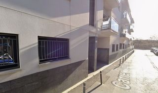 Aparcament cotxe en Carrer v�ctor riu 5. Venta garaje en piera
