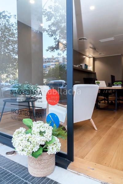 Foto abe8afb3-8143-4b70-9fee-130c33205d44. Rent business premise in carrer de déu i mata 152 in Barcelona