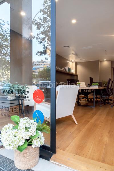 Foto cd58aed3-42e1-4e88-bb14-970ba87ca16a. Rent business premise in carrer de déu i mata 152 in Barcelona