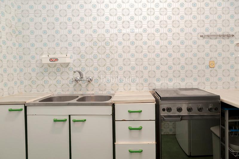 Foto 25da3873-998c-4238-8d7a-0b6d05e15a24. Flat in carrer de milà i fontanals 58 in Vila de Gràcia Barcelona