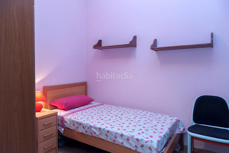 Foto 5d754b17-58b8-458d-b0b2-f9dadae3f05e. Flat in carrer de milà i fontanals 58 in Vila de Gràcia Barcelona