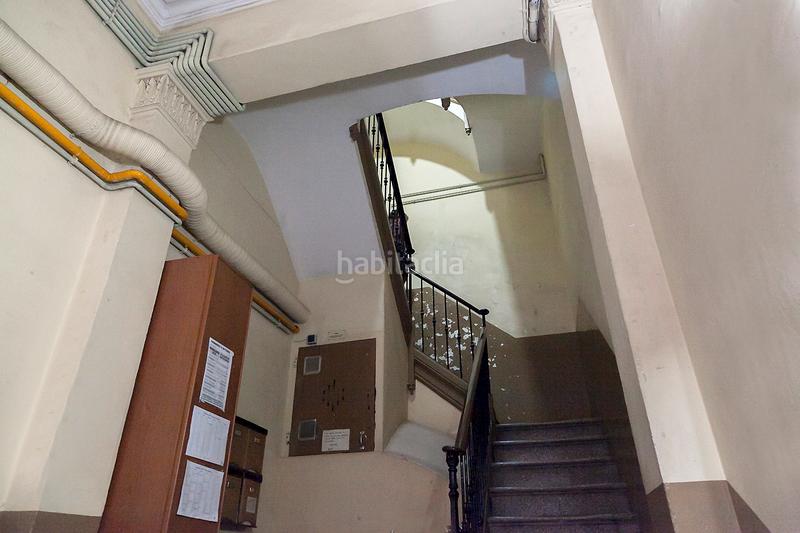 Foto 8a4465e9-19ad-4991-ab35-142a45507291. Flat in carrer de milà i fontanals 58 in Vila de Gràcia Barcelona