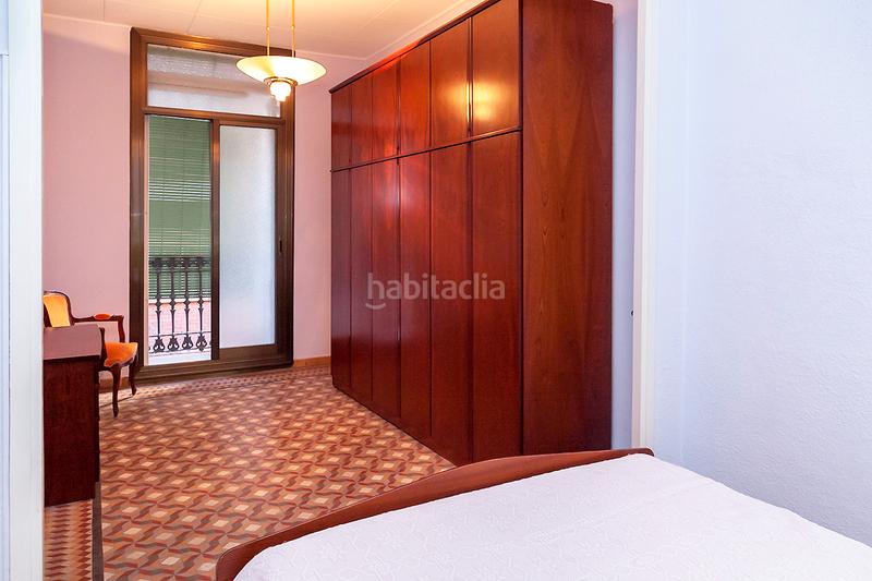 Foto 935ed55c-bf01-4170-886b-8f6f808f8ebb. Flat in carrer de milà i fontanals 58 in Vila de Gràcia Barcelona