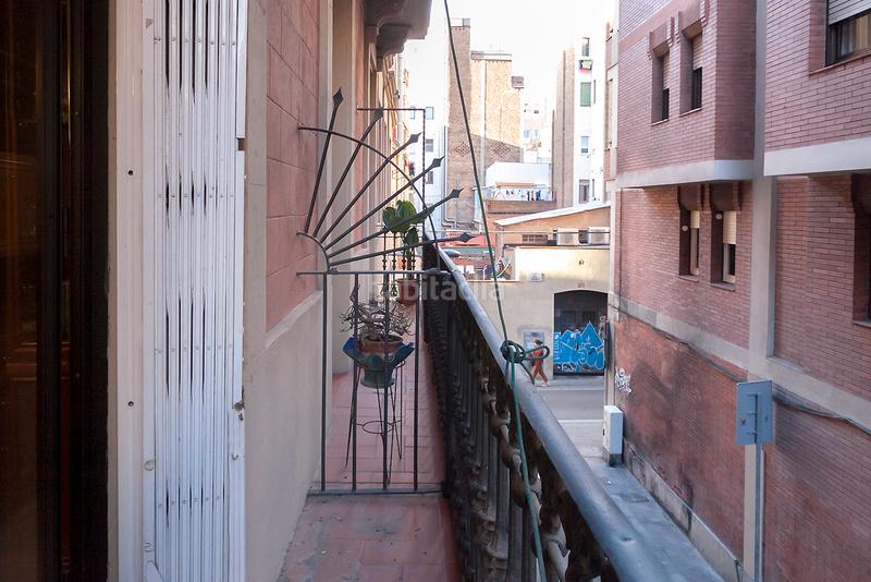 Foto 95299790-7984-4c20-a5fa-1b338630bc30. Flat in carrer de milà i fontanals 58 in Vila de Gràcia Barcelona
