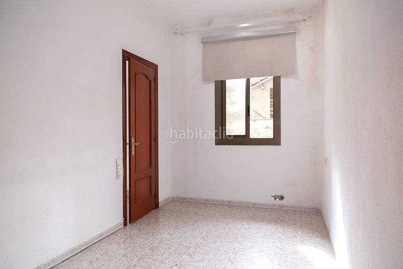 Foto 9d081cd0-78c9-46e7-b719-734dfe66509e. Pis a Sant Antoni Barcelona