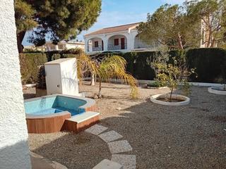 Chalet in Calle mar del norte 5. Chalet 5 dormitorios en zona de bahía en mazarrón