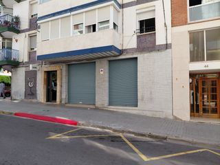 Local Comercial a Carrer d'Elisenda de Montcada 46