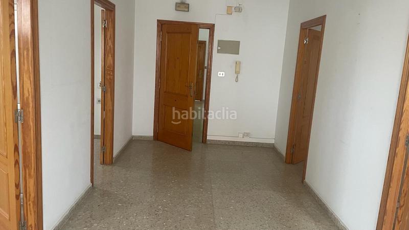 Foto 62235c72-139c-47d4-a0de-aa3ce216f0b0. Oficina se vende oficina en puerto o en Avenida de Abril-9 de Octubre Sagunt