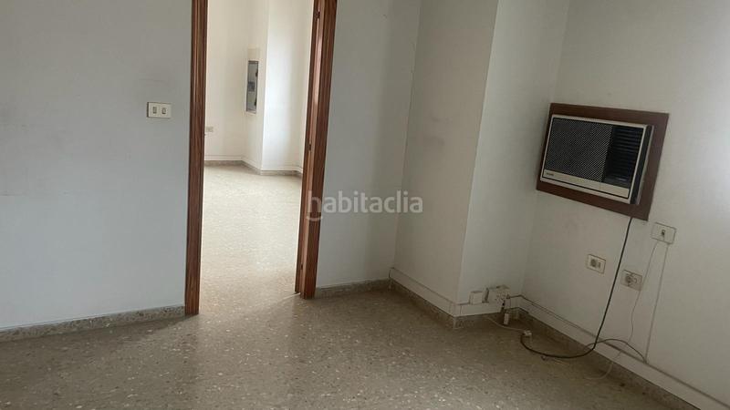 Foto c3b51322-b068-441b-8666-a87fefd0cf08. Oficina se vende oficina en puerto o en Avenida de Abril-9 de Octubre Sagunt