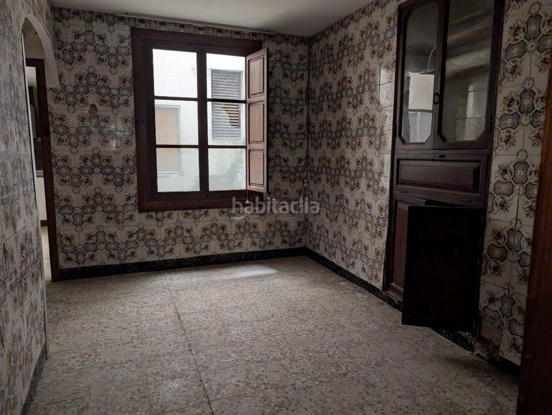 Foto f0ab0d44-3478-4a5a-979e-7990a5d4756c. Casa in Casco Histórico Castellón de la Plana