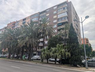 Piso  Ausias march. Se vende piso en avenida ausiás march de valencia