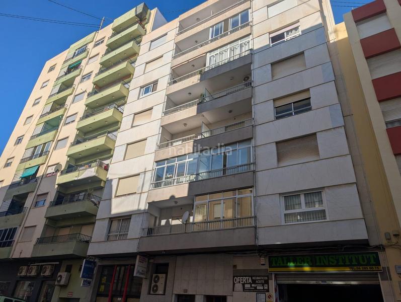 Foto 2c582249-d824-4bc6-8d91-854c75bccea6. Piso se vende amplio piso en Oliva pueblo Oliva