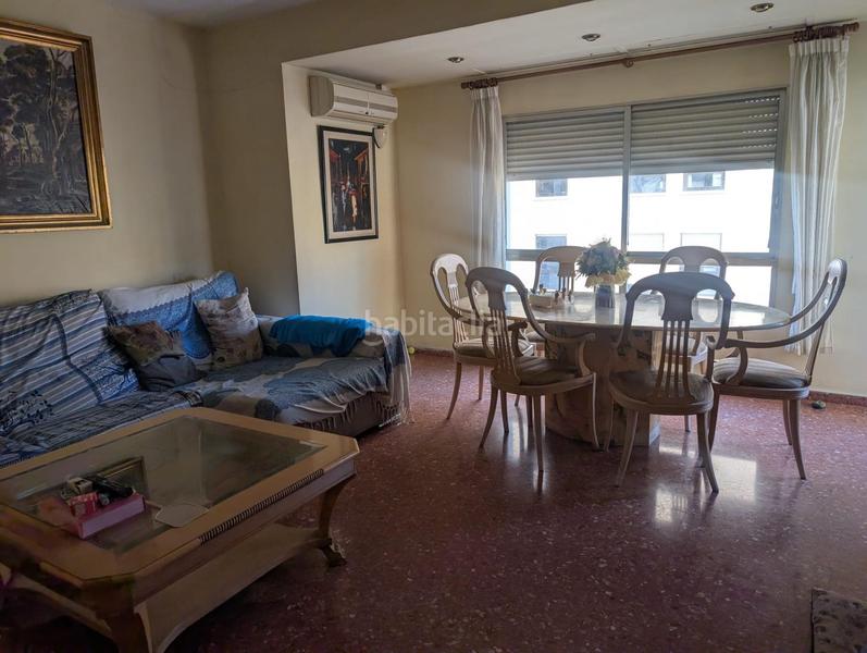 Foto d4cce411-aebd-470f-b91e-91834f5e971c. Piso se vende amplio piso en Oliva pueblo Oliva