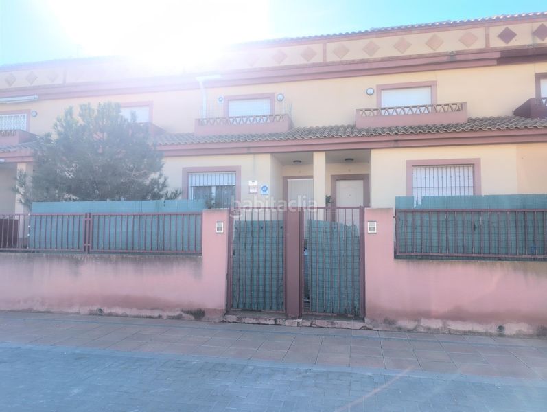 Foto b04d0e0a-99aa-4595-bd8f-96f9cb592680. Casa adossada amb aparcament a Las Lomas de Rame-Bahía Bella Alcázares (Los)