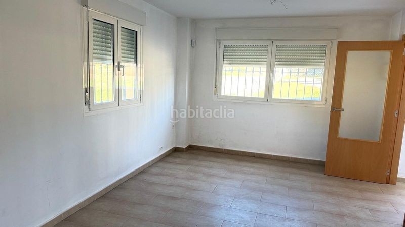 Foto d911721b-a2d3-48e1-a8fb-86dc3aa8bef1. Casa a Requena
