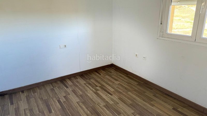 Foto e1b15cc1-bc42-4bc3-8389-8b9e2c0f77eb. Casa a Requena