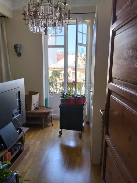 Foto 2a7ed274-a50b-4605-b2f4-8fcb0c7ecdfa. Pis a Russafa Valencia