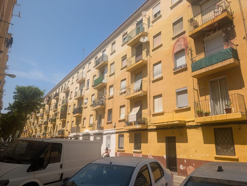 Foto f612dd45-edd3-4a57-a078-56120c0c40f4. Pis a El Mercado Manises