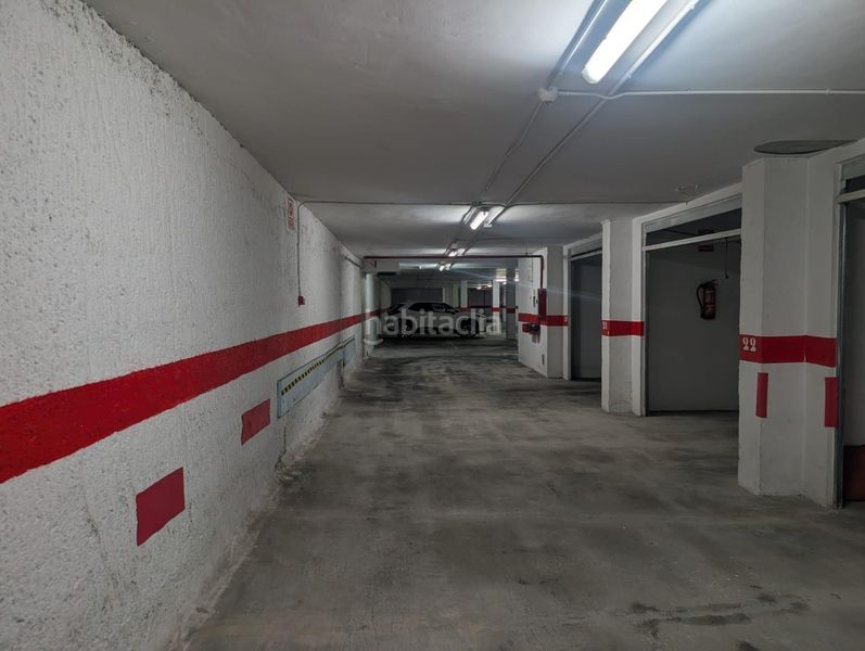 Foto eabc3581-146e-4637-bc83-0edaa1402a7e. Aparcament cotxe a Sants Patrons Alzira