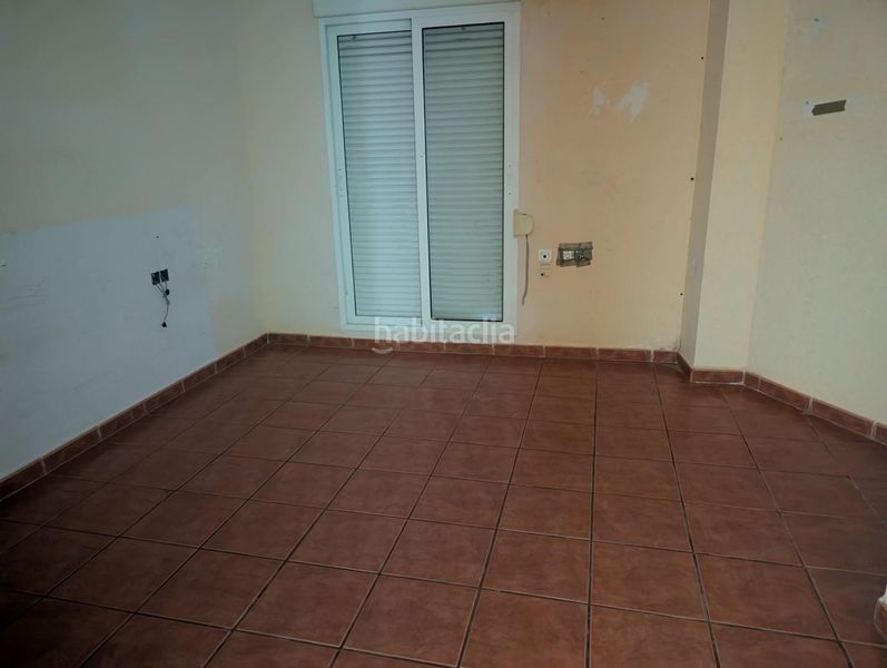Foto 105928e3-25c4-4d99-9f5d-865e5debd033. Maison jumelée avec parking dans Benimuslem