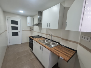 Location Appartement  Carrer llibertat. ¡grupo cercasa alquila hermoso piso totalmente reformado en pica