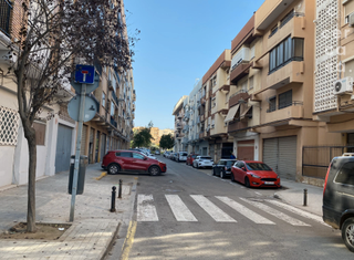 Local Comercial  Carrer de cecili pla. grupo cercasa vende bajo comercial en calle de cecili pla!