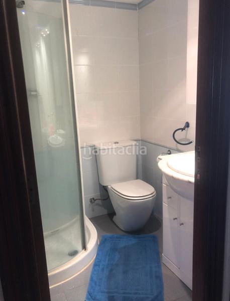 Foto afd75e99-f3da-4fb4-a384-0f1575db67cd. Alquiler piso ¡se alquilan 2 habitaciones en amplio piso compartido en Trinitat – ideal para estudiantes! en Valencia