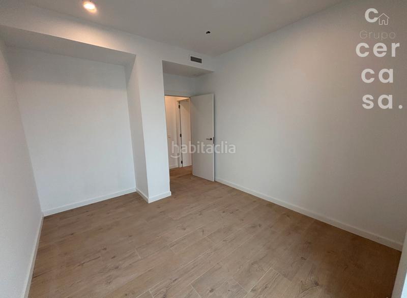 Foto 1d0237fc-17b0-42aa-8257-91b7b72fde44. Appartement avec parking piscine dans Russafa Valencia