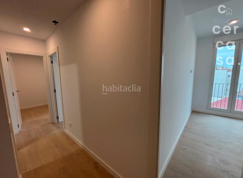 Foto 9c00a7a1-f3e2-4f59-ad85-1dfa6f279d9a. Appartement avec parking piscine dans Russafa Valencia