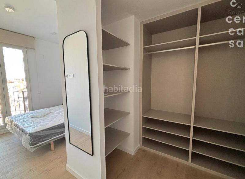 Foto b1cd310a-0a7c-4e48-9b48-b5cb25d9f20a. Appartement avec parking piscine dans Russafa Valencia