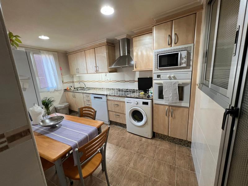 Foto bd1b339f-b6eb-4a43-8694-28116cda3d15. Etagenwohnung in Torrefiel Valencia