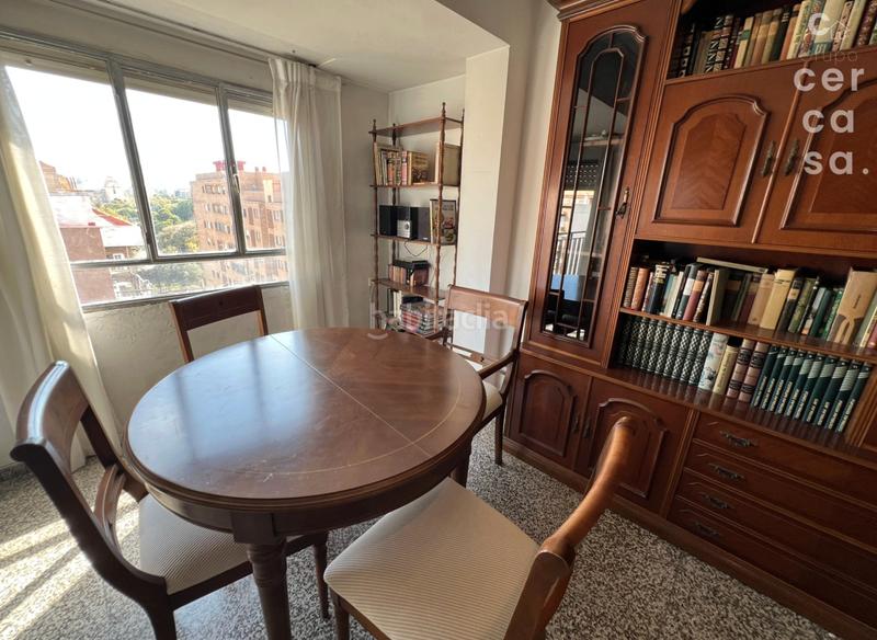 Foto e9afd61b-6664-44a8-b41e-9bb9a79d70f5. Appartement dans Trinitat Valencia