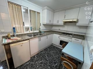 Pis  Avinguda de la constitució. Tu nuevo hogar te espera en avenida de la constitución ??