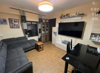 Pis  Carrer de joan piñol. ¡oportunidad de inversión en torrefiel! piso con inquilinos y gr