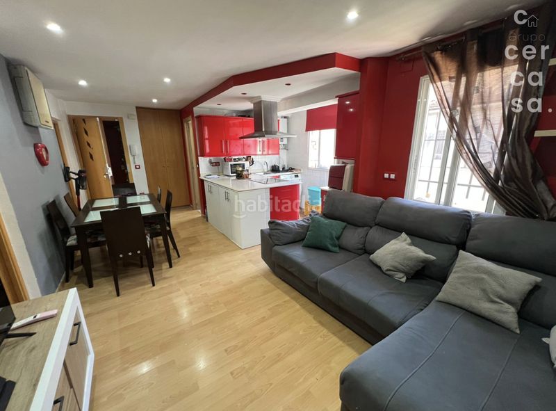 Foto a564f7a9-5855-4425-a3f6-55f962db3c8d. Pis a Torrefiel Valencia