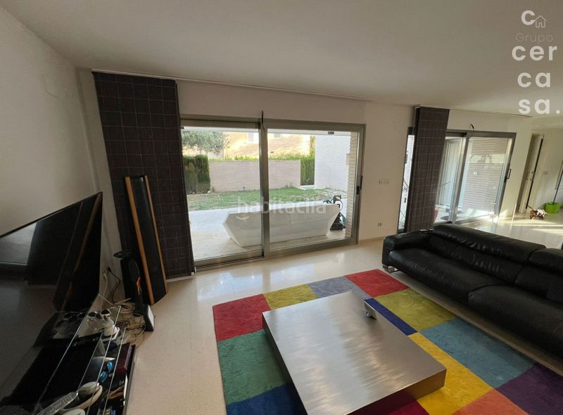 Foto 0ab080d8-1acd-4f6c-a343-88a295b7340e. Xalet amb aparcament piscina a Godella