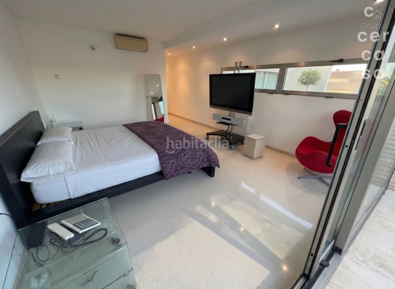 Foto 182e7612-192f-4ac5-9835-b6f87d6898de. Xalet amb aparcament piscina a Godella