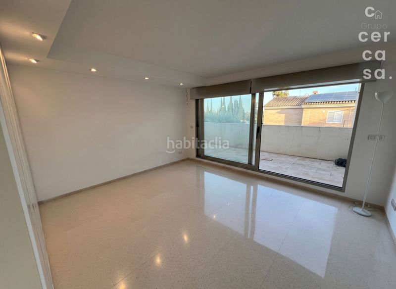 Foto 48103460-06f4-4743-a247-d87012ba24ea. Xalet amb aparcament piscina a Godella