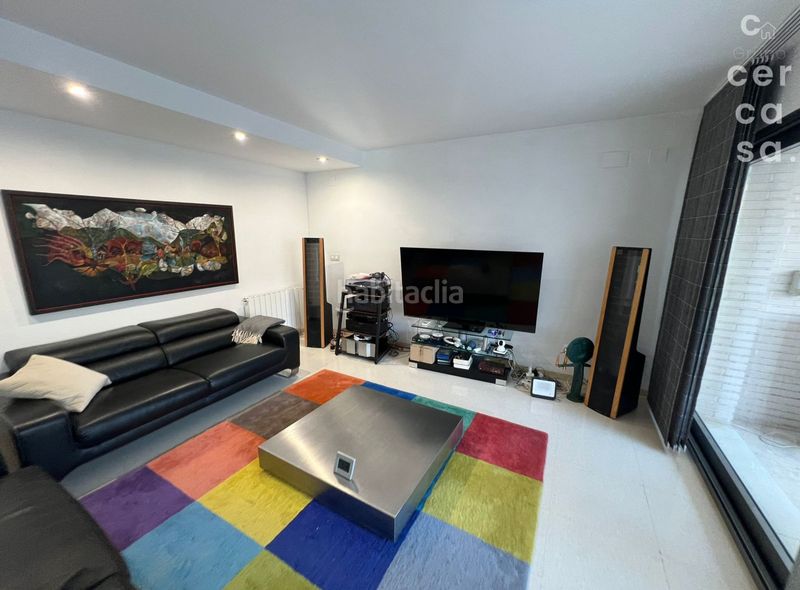 Foto 7d508948-8006-4d2a-b6b7-b9d79040d5fe. Xalet amb aparcament piscina a Godella