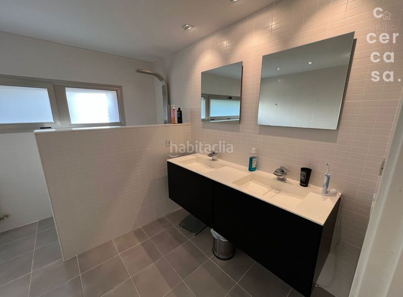 Foto 972f0c79-70b0-42a7-a434-c07c1eecb3ef. Xalet amb aparcament piscina a Godella