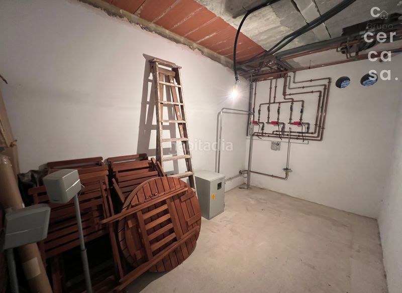 Foto b7243348-1bad-4876-bcba-54bf12e894d9. Xalet amb aparcament piscina a Godella